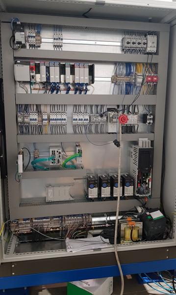 Quadro elettrico realizzato con normativa USA